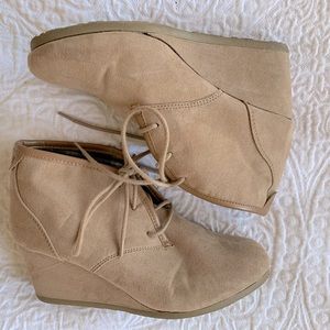 Suede wedges